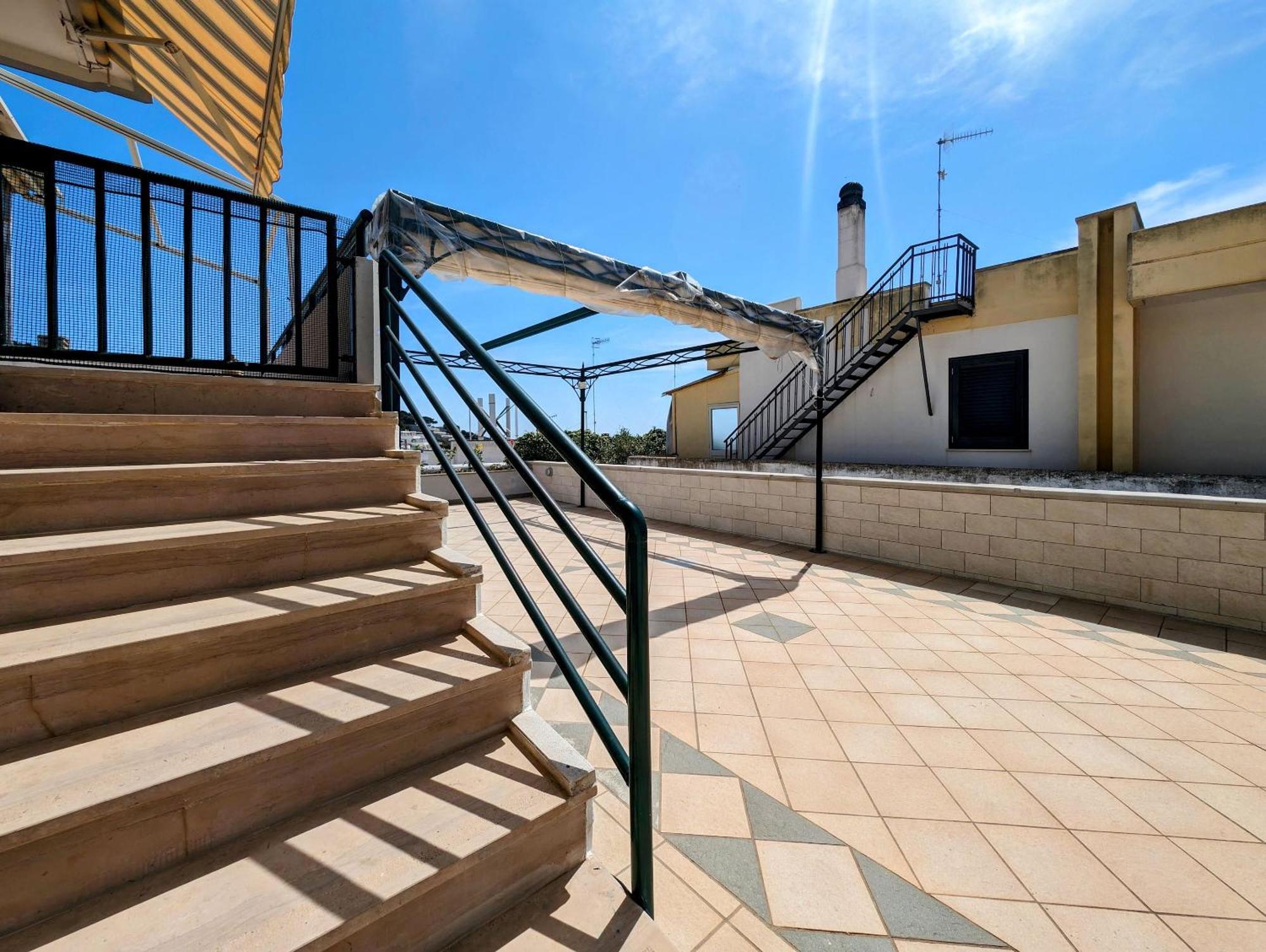 Oikia Vacanze S Cesarea Casa Rosa Su Santa Cesarea Terme Esterno foto